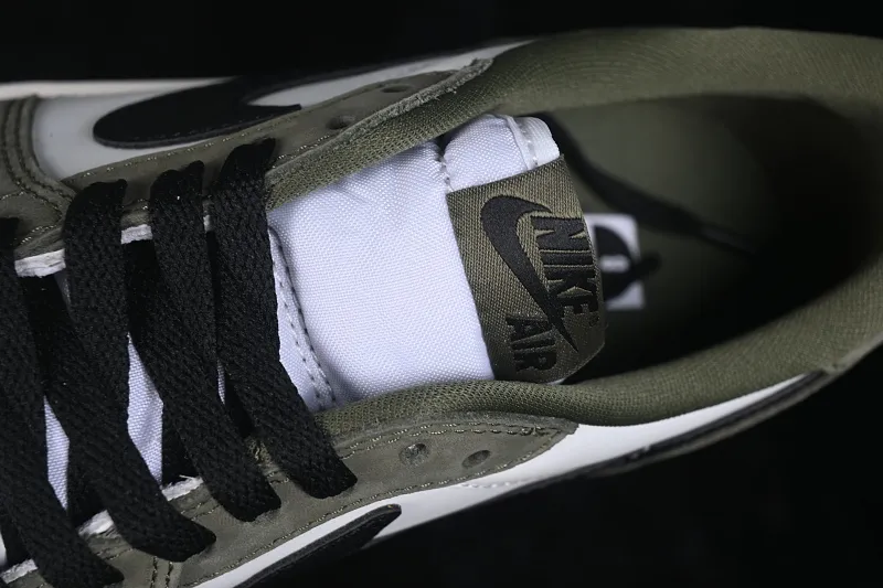 All categories Air Jordan Jordan series basketball shoes Air Jordan 1 Low Air Jordan 1 Low OG "Medium Olive" AJ1 Joe 1 joint model olive green low-top retro cultural basketball shoes HQ6998-200